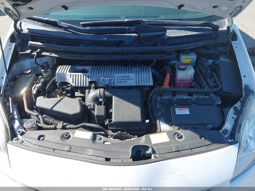2015 TOYOTA PRIUS HATCHBACK 1.8L I-4 DOHC, VVT, REGULAR , 98HP