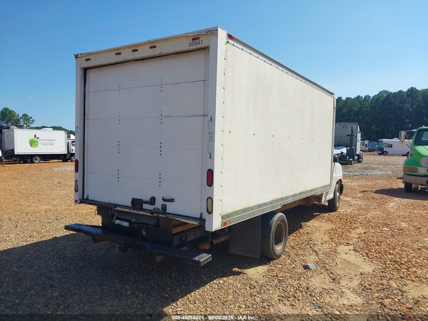 2008 GMC SAVANA G3500 auction photo 4