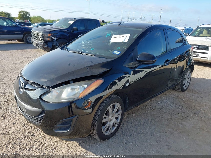 Vin: jm1de1ky5d0162109, lot: 46565566, mazda mazda2 sport 20132