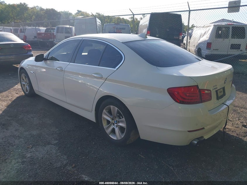 2013 BMW 528I auction photo 3
