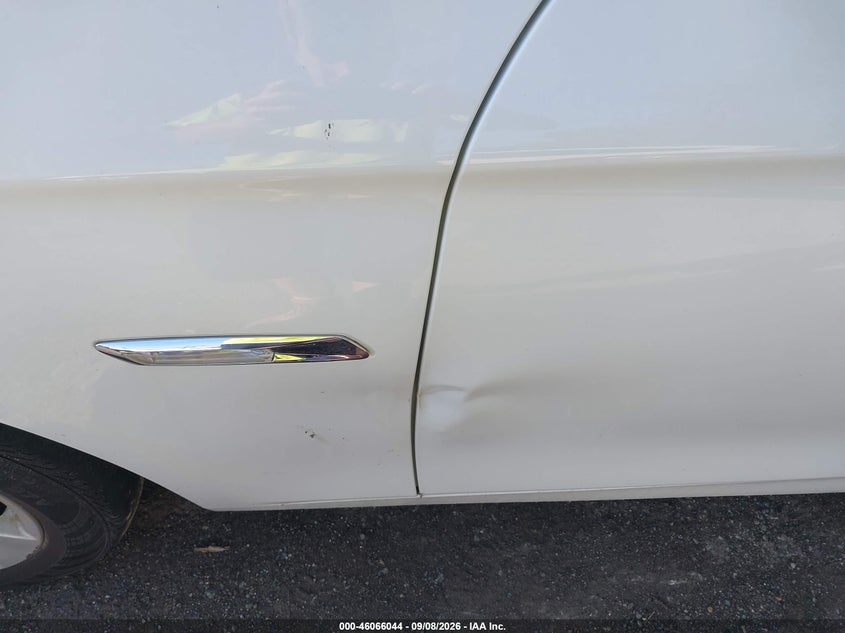 2013 BMW 528I auction photo 6