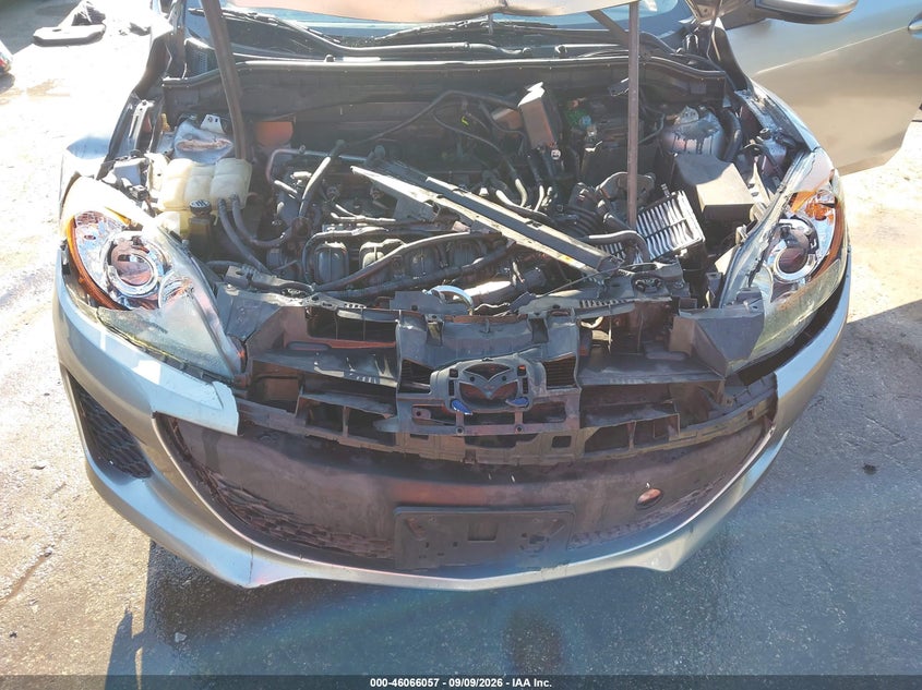 MAZDA MAZDA3 2013 VIN JM1BL1TG5D1796307
