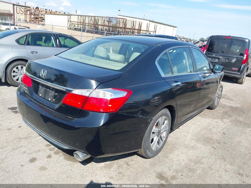 2015 HONDA ACCORD auction photo 4
