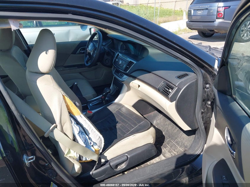 2015 HONDA ACCORD auction photo 5