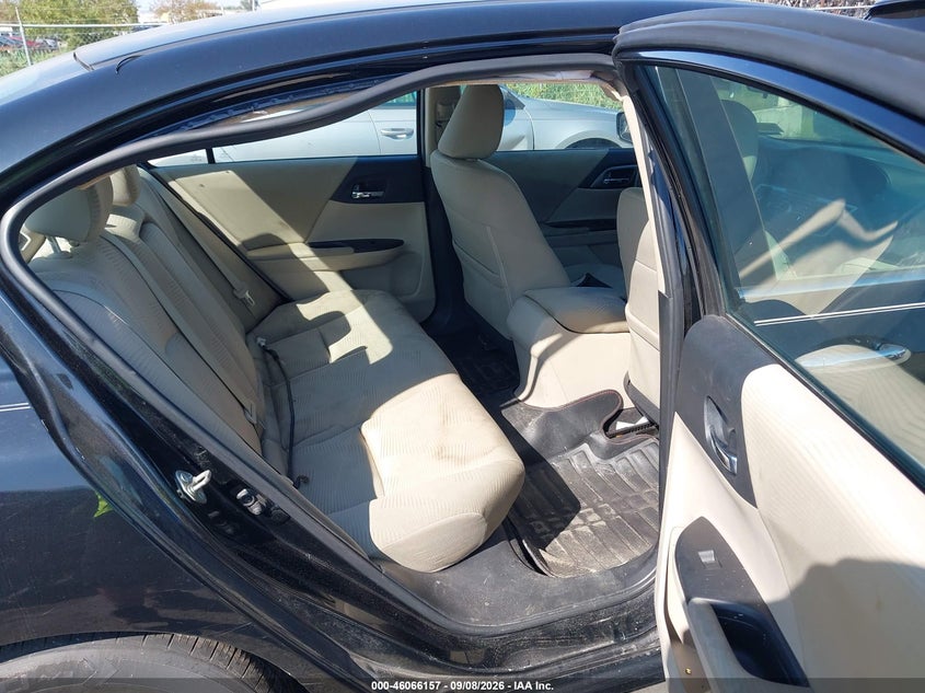 2015 HONDA ACCORD auction photo 8