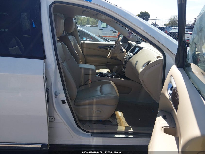 NISSAN PATHFINDER 2013 VIN 5N1AR2MM5DC637033
