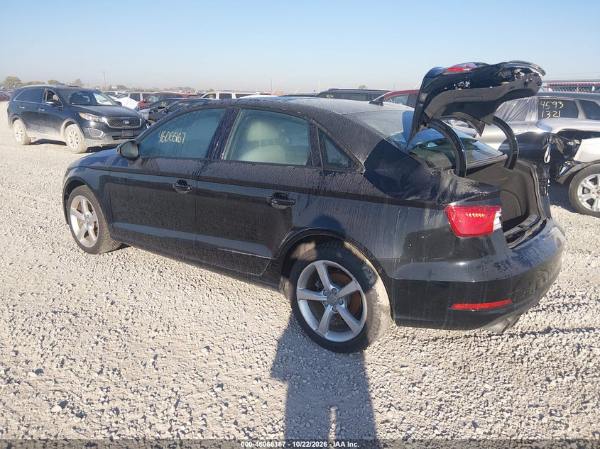 2015 Audi A3 1.8T Premium, Удар сзади, IAAI, VIN WAUACGFF6F1068254 — фото 2
