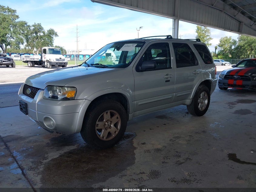2006 FORD ESCAPE auction photo 2