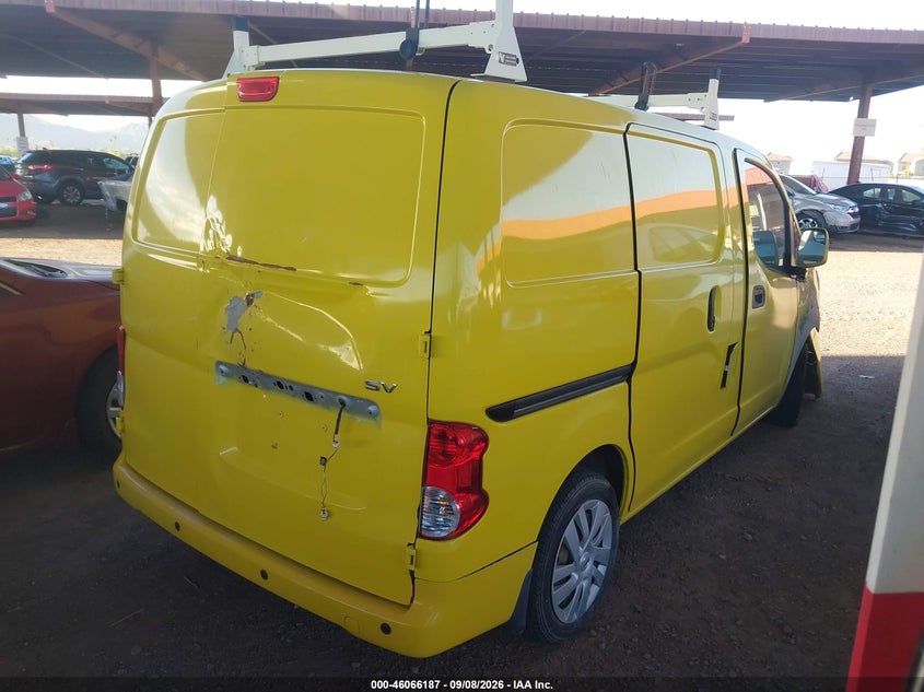 2020 NISSAN NV200 auction photo 4
