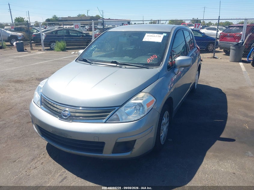 2011 Nissan Versa 1.8S, Удар сзади, IAAI, VIN 3N1BC1CP4BL412526 — фото 2