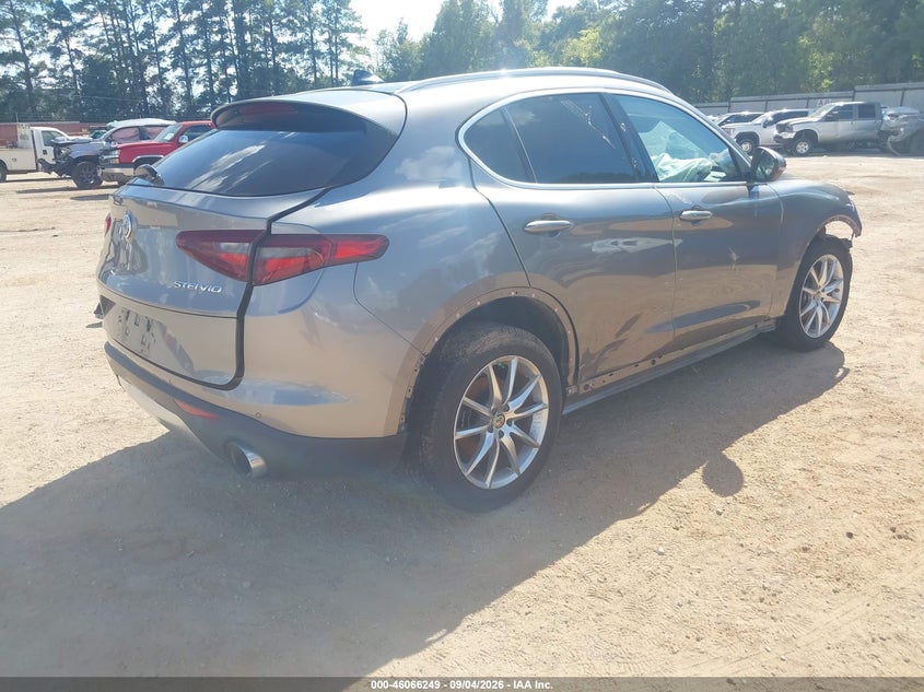2018 ALFA ROMEO STELVIO auction photo 4