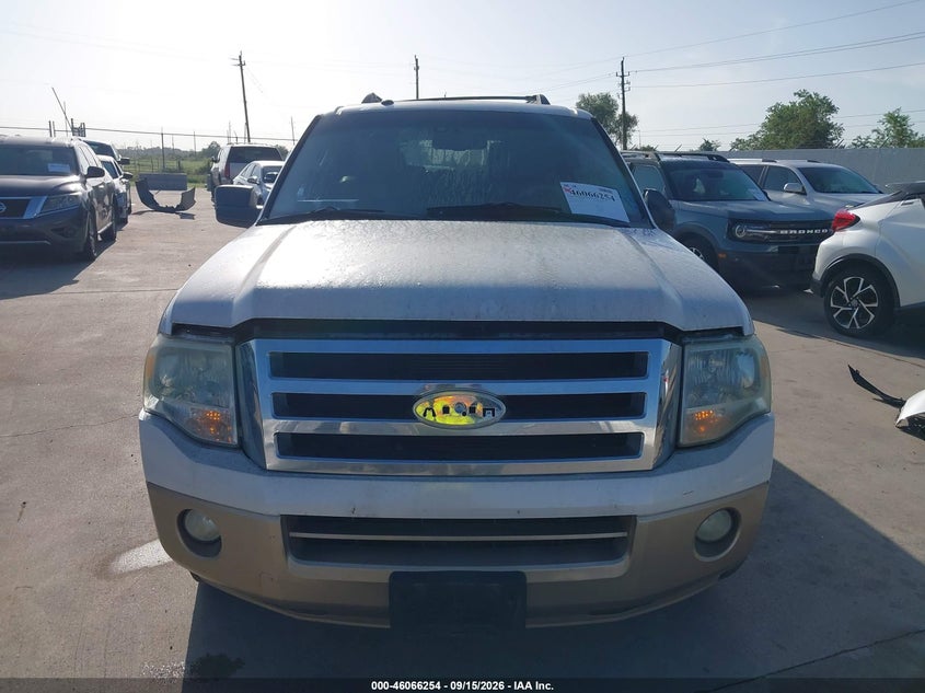 2011 FORD EXPEDITION auction photo 6
