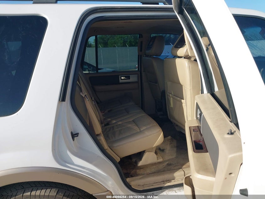 2011 FORD EXPEDITION auction photo 8