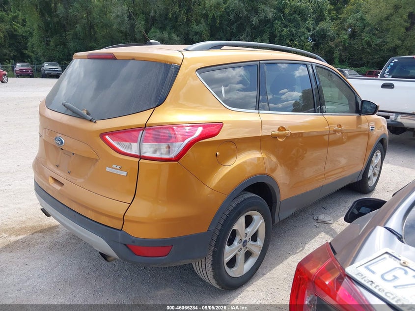 2016 FORD ESCAPE auction photo 4