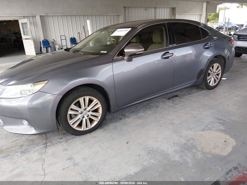 2014 LEXUS ES 350 auction photo 2