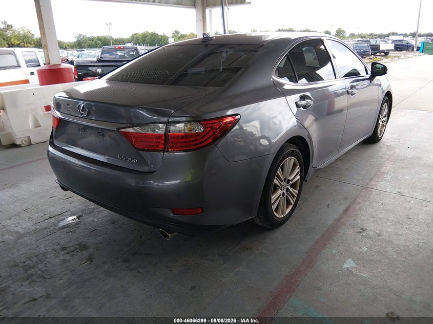 2014 LEXUS ES 350 auction photo 4