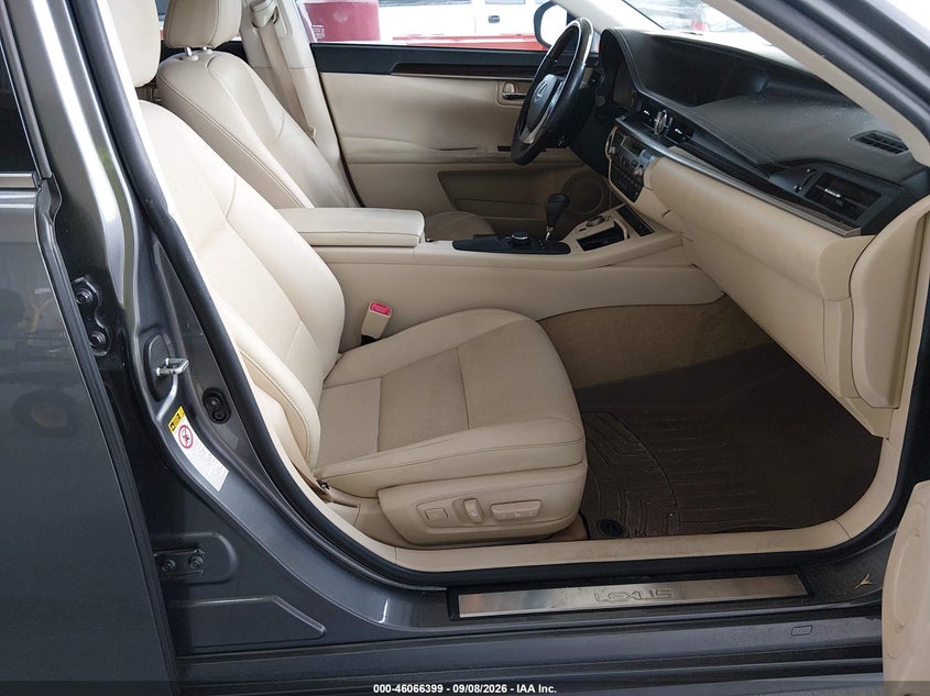2014 LEXUS ES 350 auction photo 5