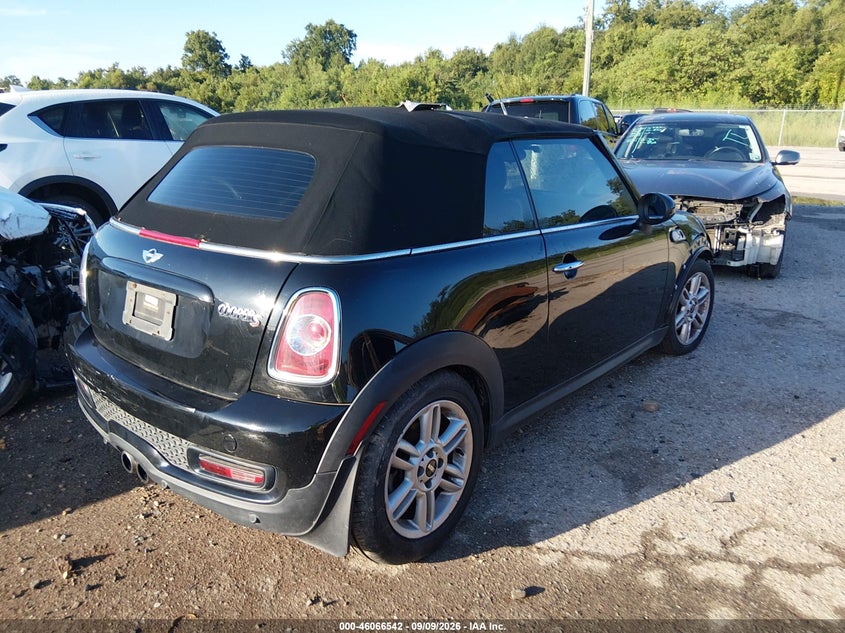 2012 MINI COOPER S auction photo 4