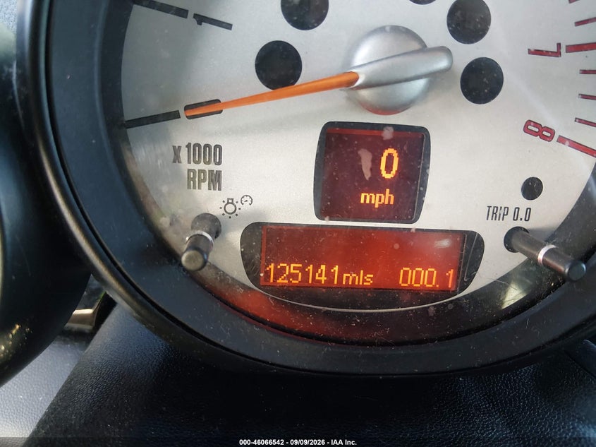 2012 MINI COOPER S auction photo 7