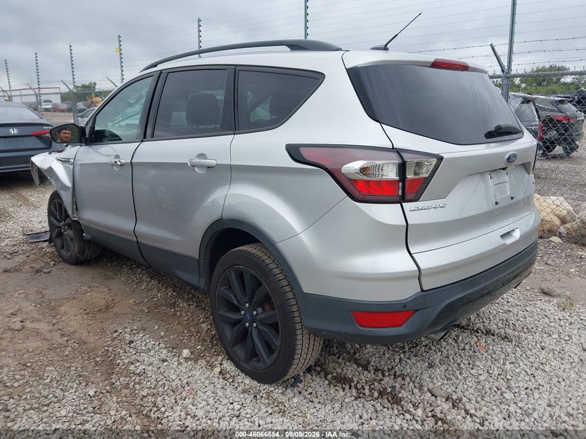 Vin: 1fmcu9j98hue13481, lot: 46566081, ford escape titanium 20173