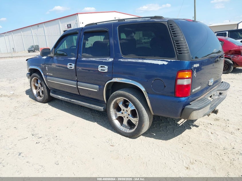 2003 CHEVROLET TAHOE auction photo 3