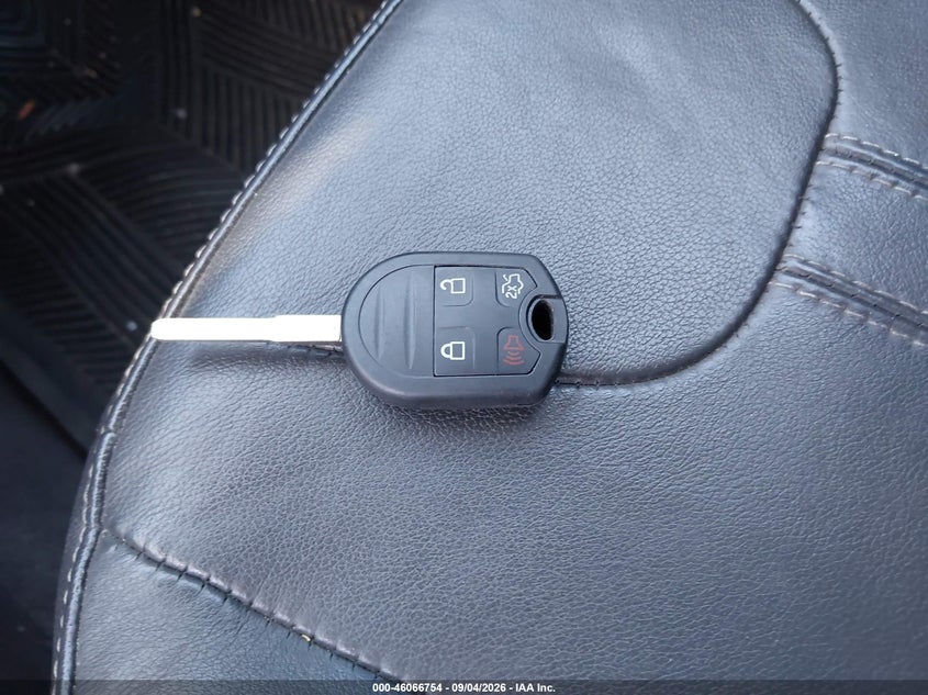 2014 FORD FOCUS SE · Фото 11