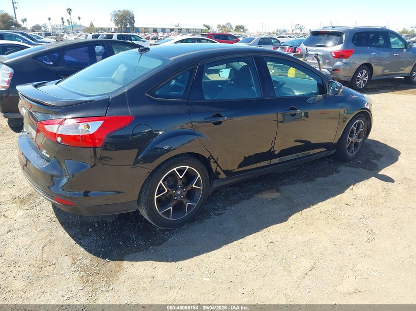 2014 FORD FOCUS SE · Фото 4