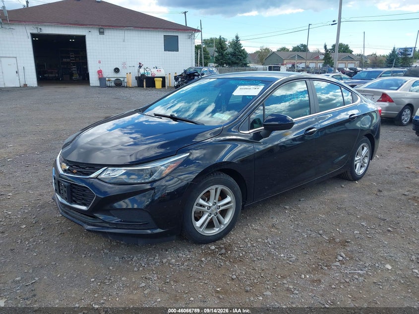 2017 CHEVROLET CRUZE LT AUTO · Фото 2