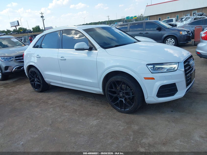 AUDI Q3 - zdjęcie 1