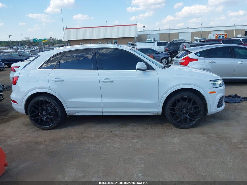 AUDI Q3 - zdjęcie 13