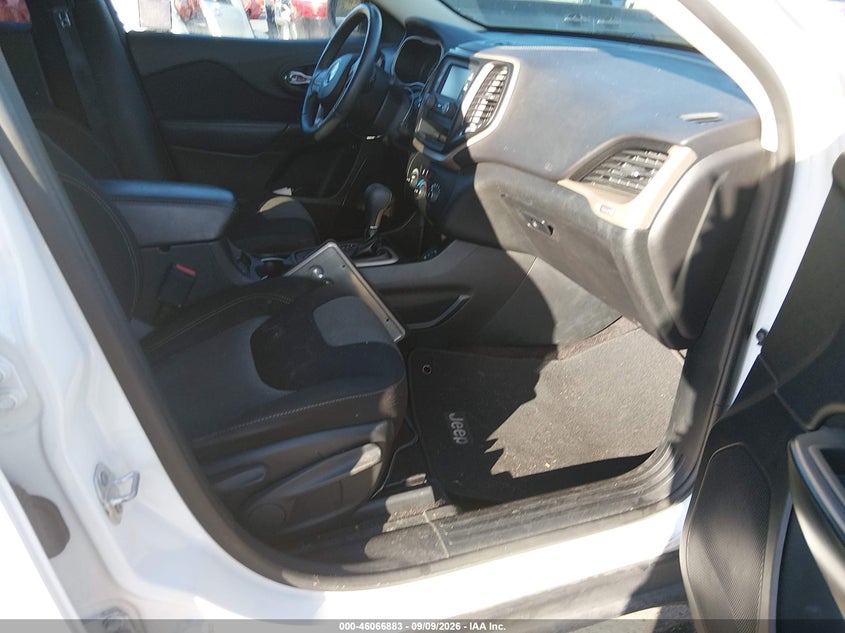 JEEP CHEROKEE 2017 VIN 1C4PJLAB3HW516956