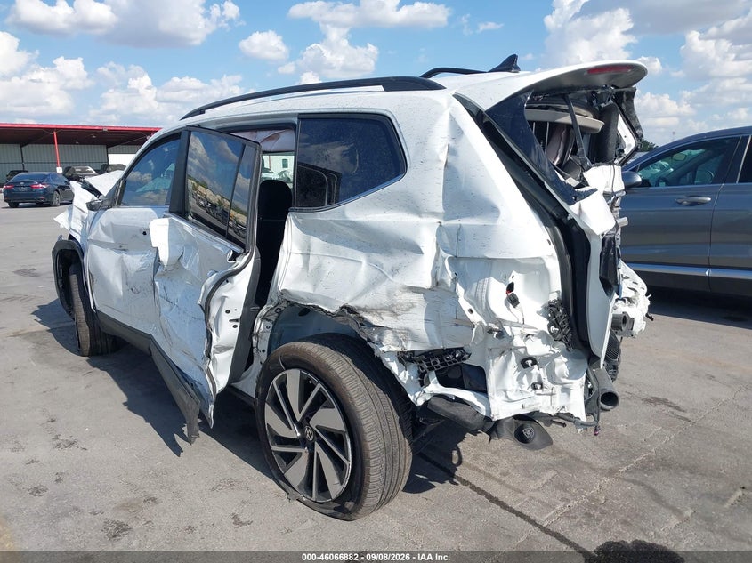 Vin: 1v2jn2ca5tc520041, lot: 46566411, volkswagen atlas se with technology 20263