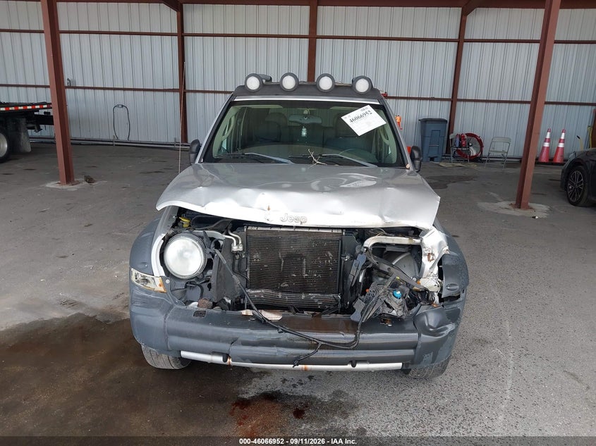 2005 JEEP LIBERTY auction photo 6