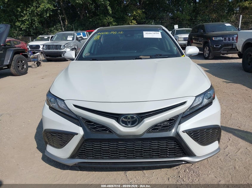 TOYOTA CAMRY - zdjęcie 12