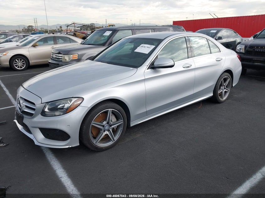 2015 MERCEDES-BENZ C 300 auction photo 2