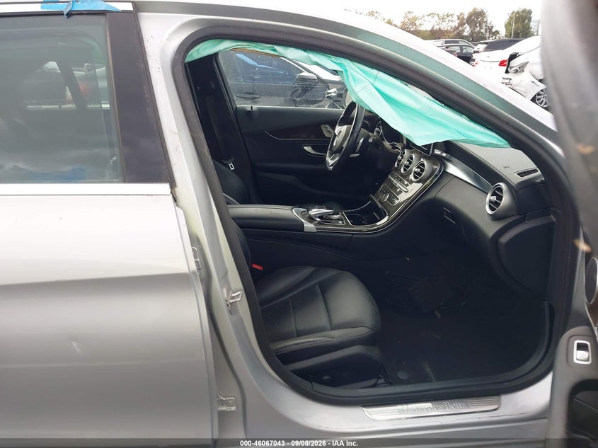 2015 MERCEDES-BENZ C 300 auction photo 5