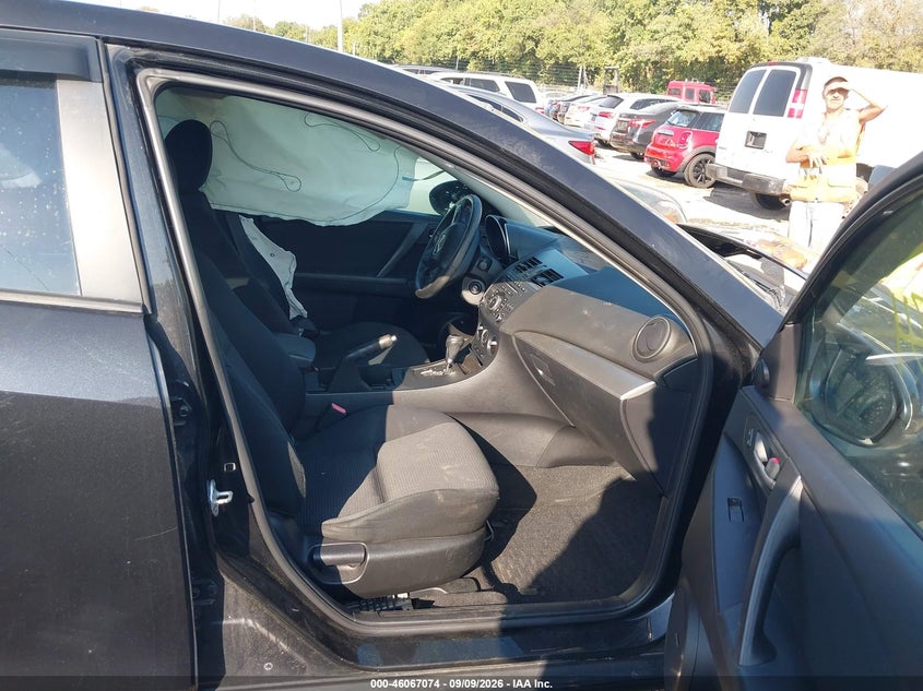 Фото 5 - MAZDA MAZDA3