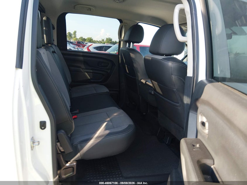 NISSAN TITAN XD 2018 VIN 1N6AA1F35JN525775