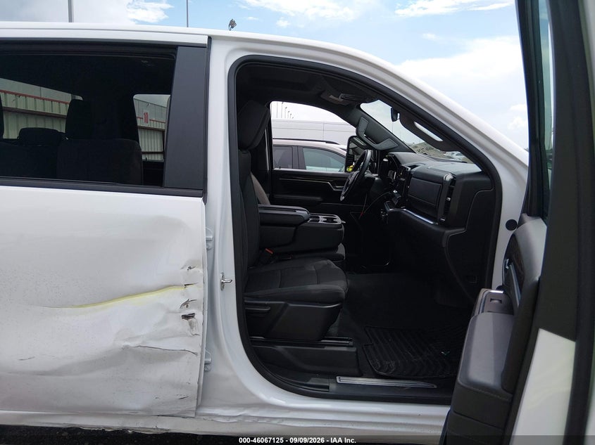 2026 CHEVROLET SILVERADO 2500 HD auction photo 5