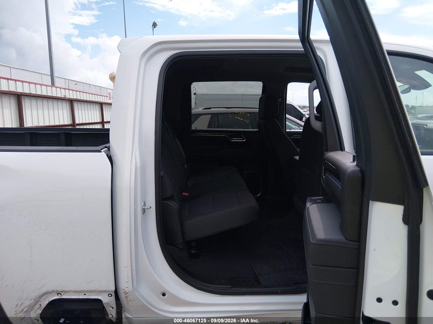 2026 CHEVROLET SILVERADO 2500 HD auction photo 8