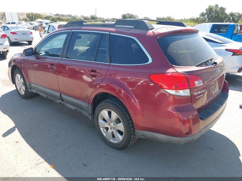 2011 SUBARU OUTBACK auction photo 3