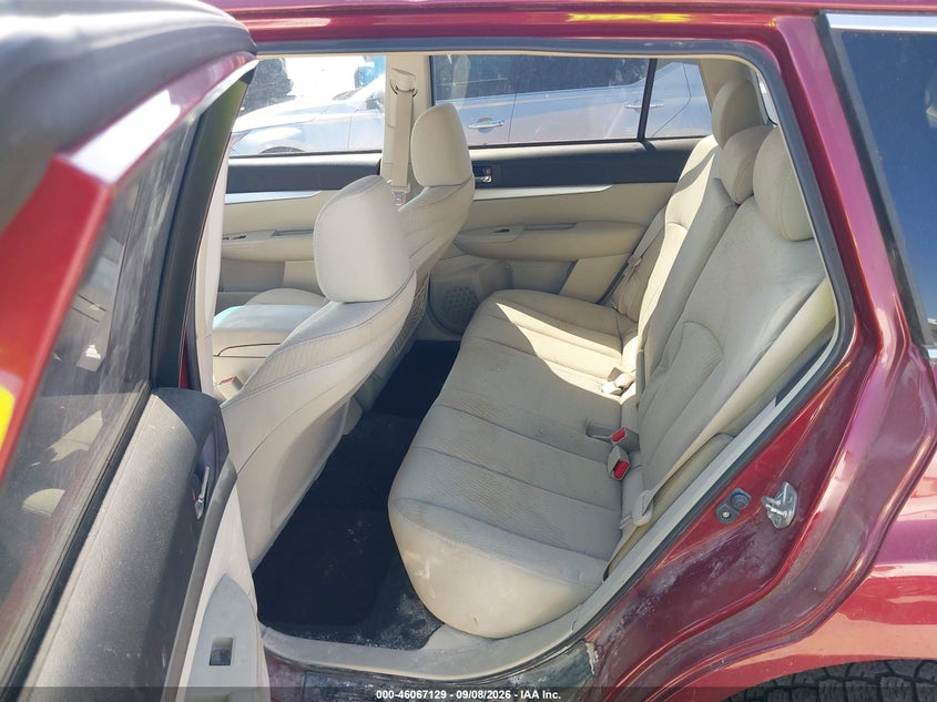 2011 SUBARU OUTBACK auction photo 8