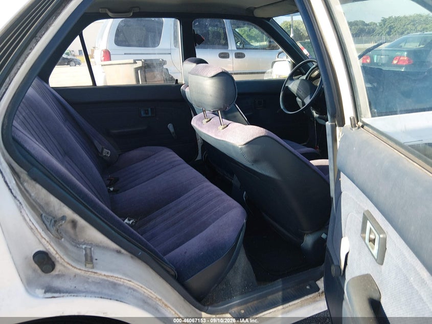 1992 TOYOTA COROLLA auction photo 8