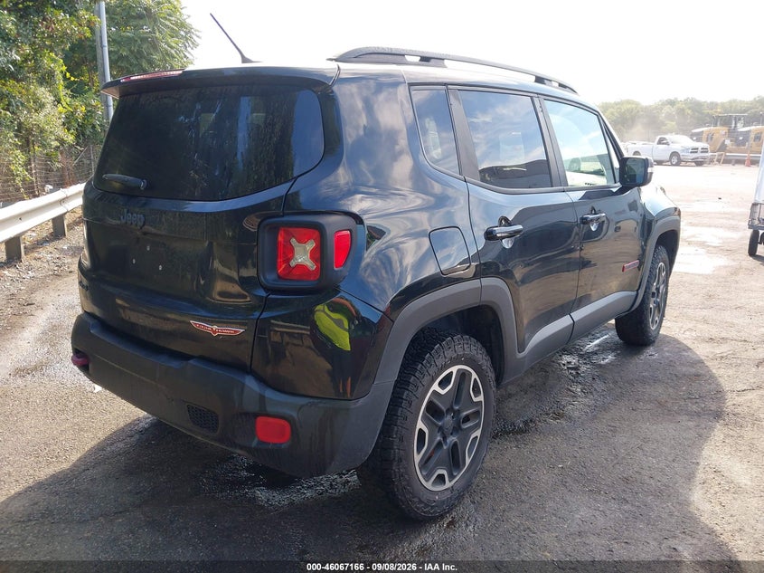 2017 JEEP RENEGADE auction photo 4