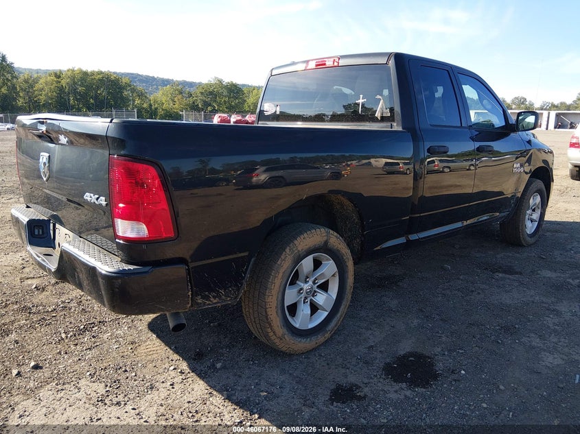 2017 RAM 1500 auction photo 4