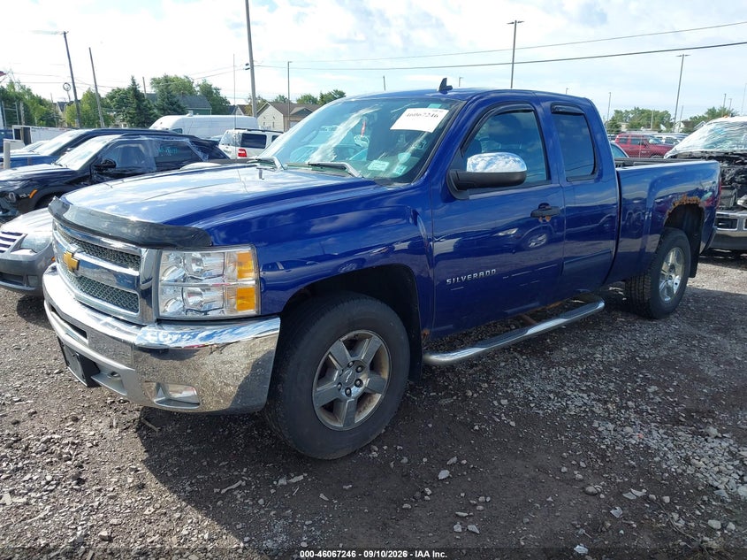 2013 CHEVROLET SILVERADO 1500 auction photo 2
