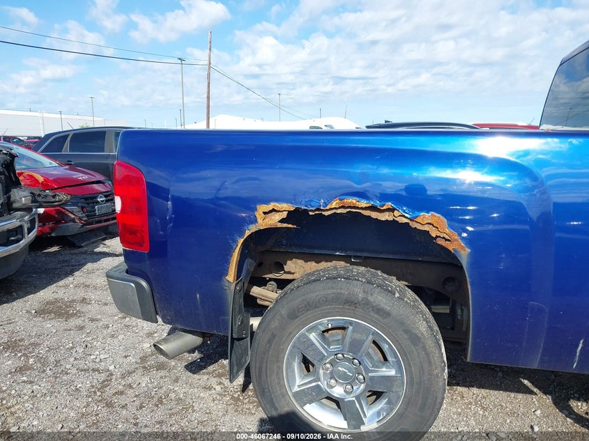 2013 CHEVROLET SILVERADO 1500 auction photo 6