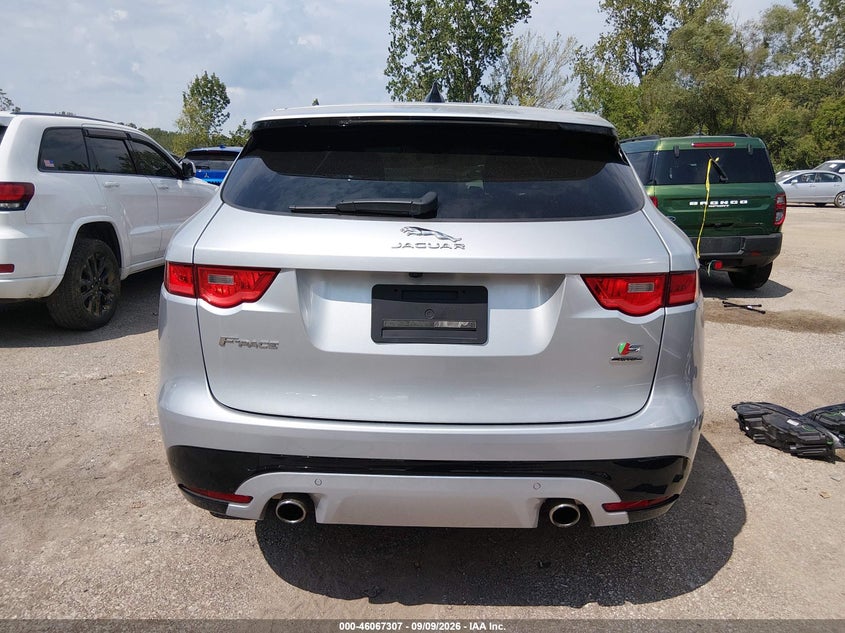 JAGUAR F-PACE - zdjęcie 16