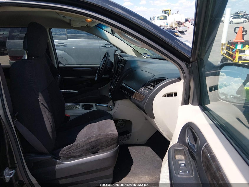 2014 DODGE GRAND CARAVAN SXT · Фото 5