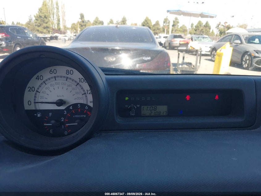 SCION XB 2005 VIN JTLKT324050196373